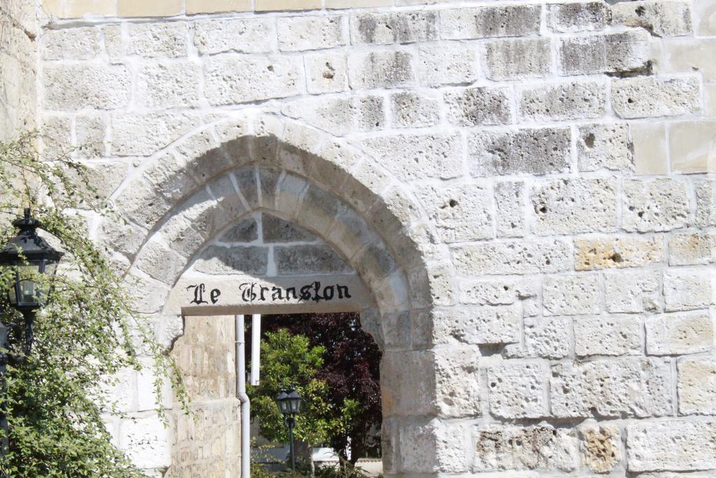 הוילה Saint-Pierre-Aigle Domaine Le Translon מראה חיצוני תמונה